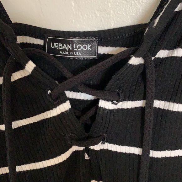 Striped Crop Tank Black/White - Picture 3 of 3